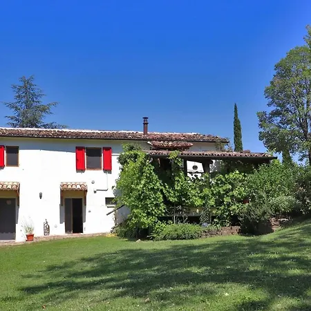 فيلة Casa San Ginesio